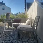 Modern Appartment In Classic House, Close To Beach And City Center